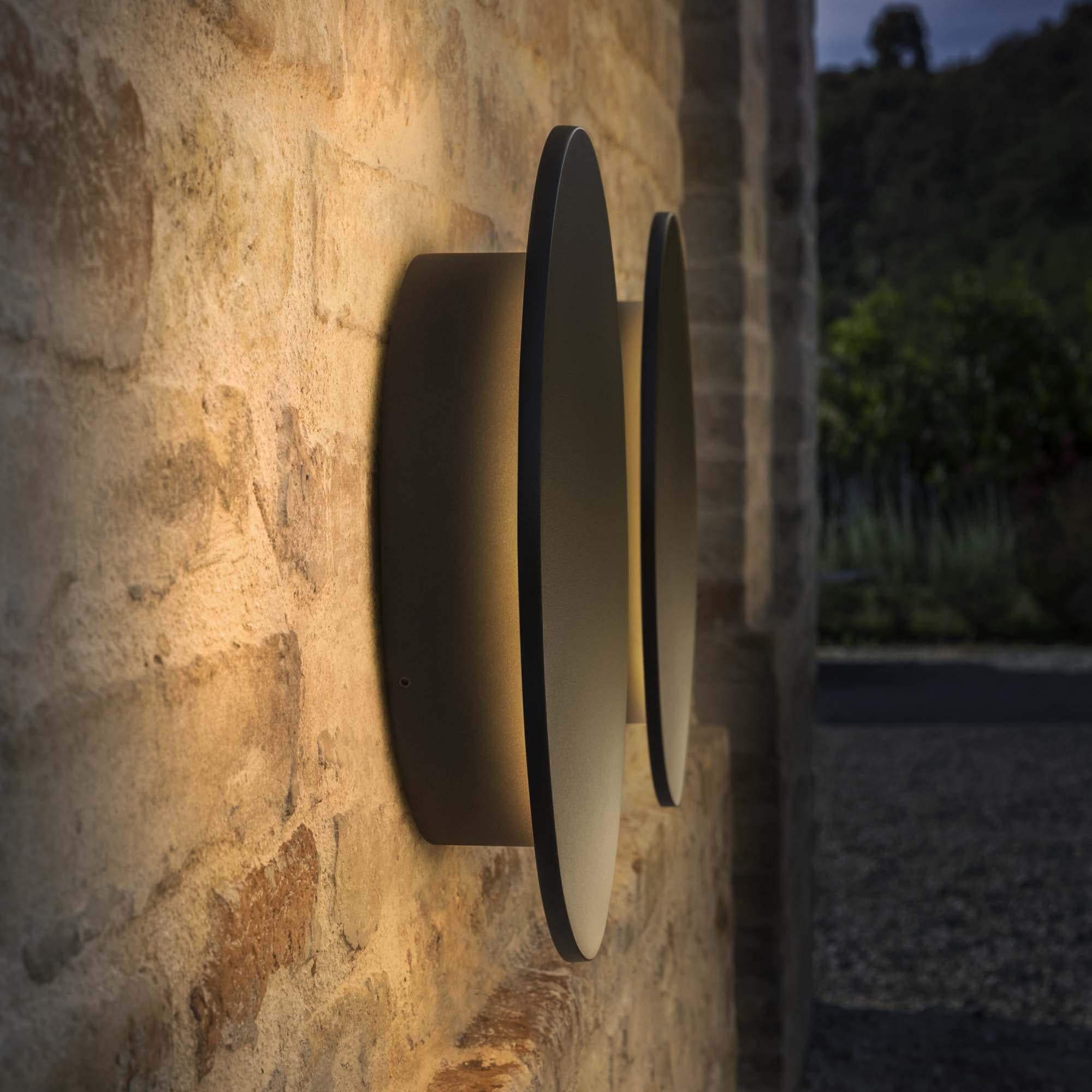 Punto Outdoor Wall- Various Finishes