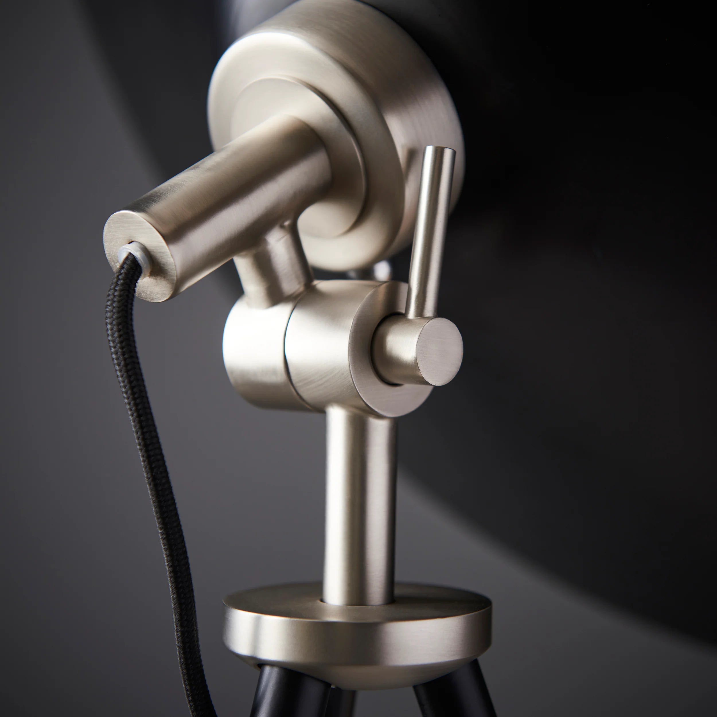 Hubble 1Lt Tripod Floor Lamp - Brass/Black