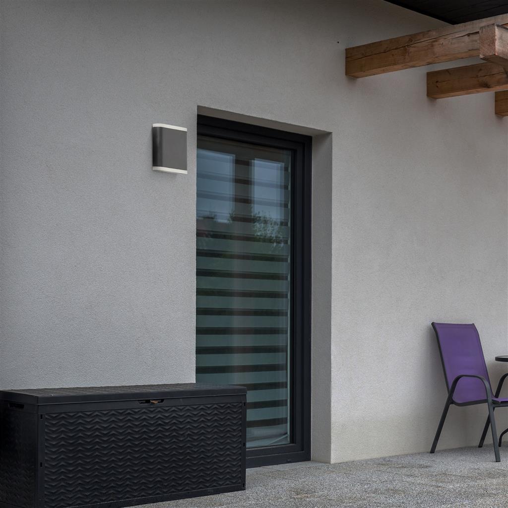 STRATFORD OUTDOOR WALL LIGHT - BLACK & GREY