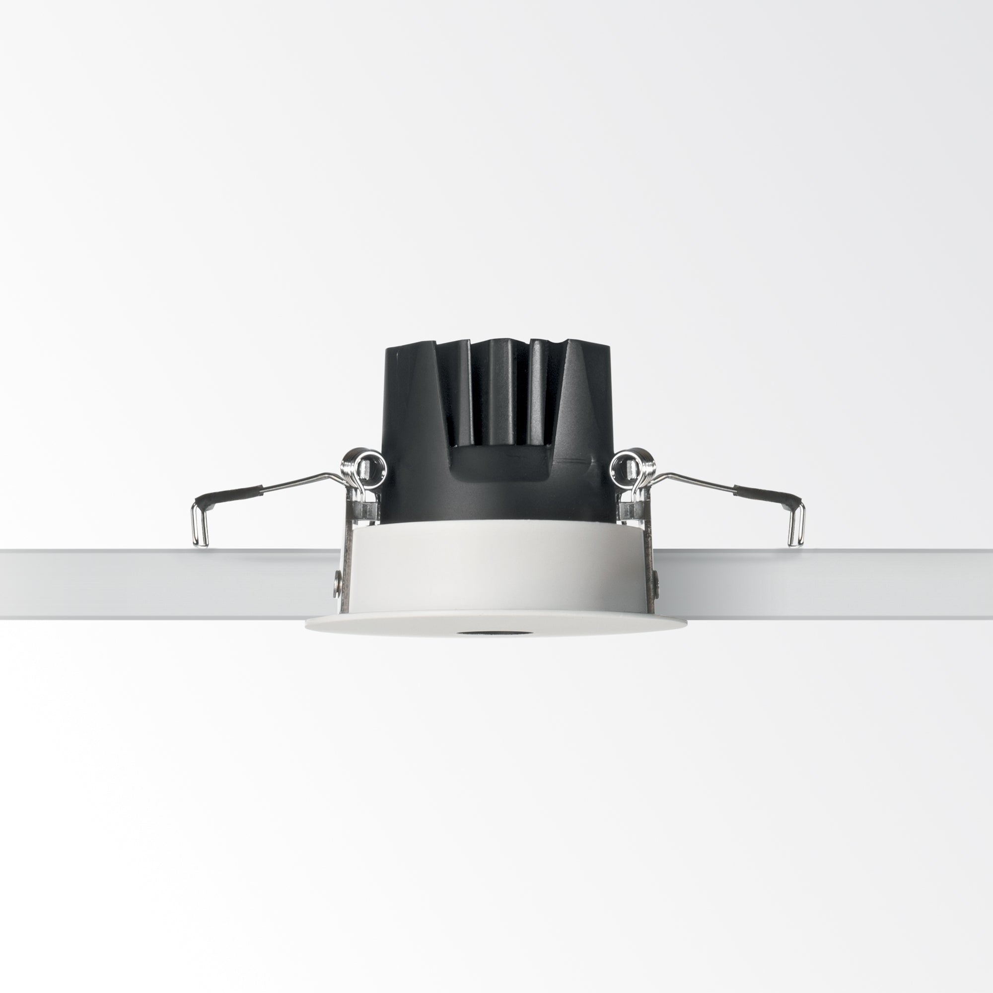 Infinity fi trim Recessed Light- Black/ White Finishes