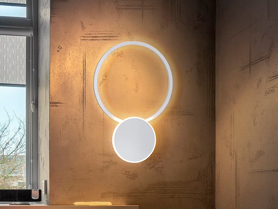 Omnio LED Wall Light - Black/White