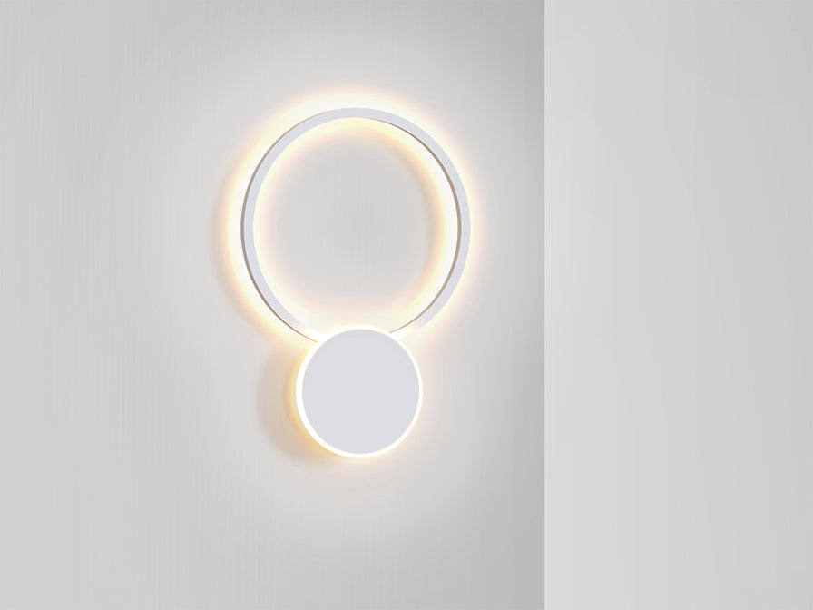 Omnio LED Wall Light - Black/White