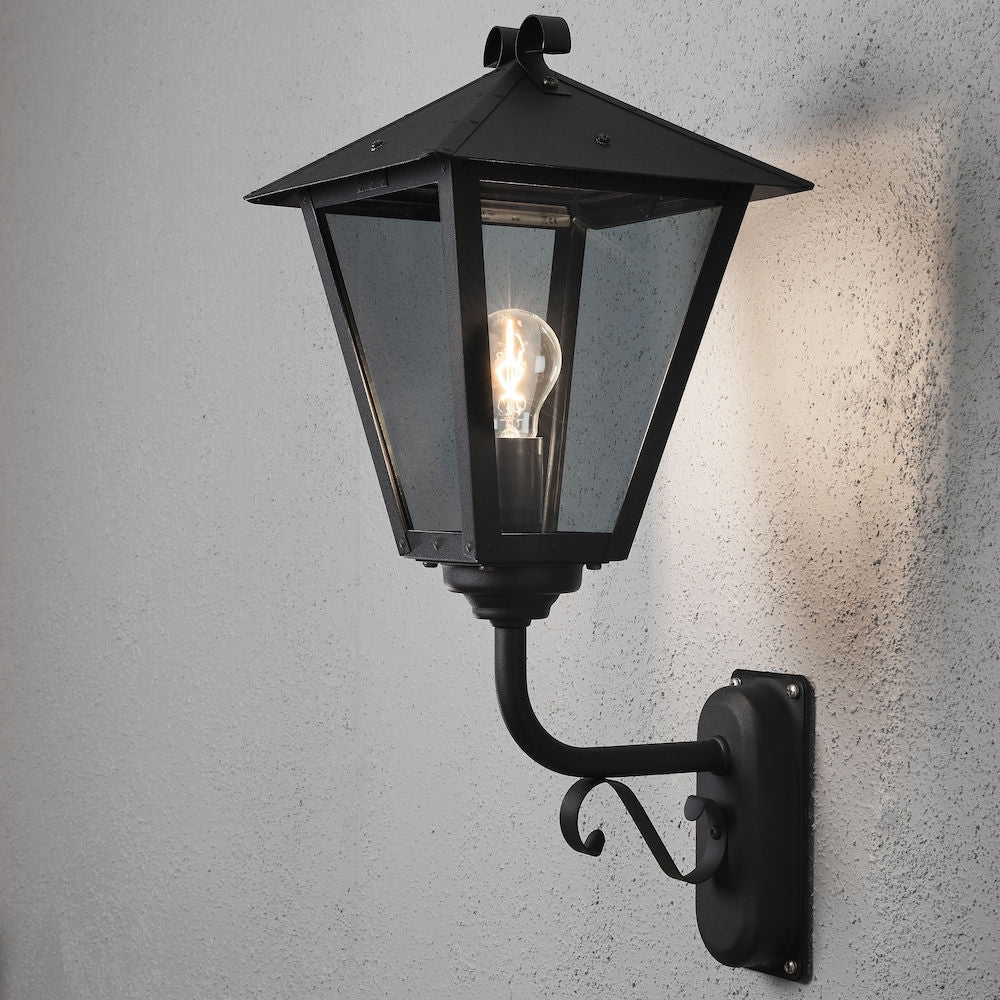 Benu Outdoor Wall Lamp E27 IP23 - Black/Hot-Dip Galvanized