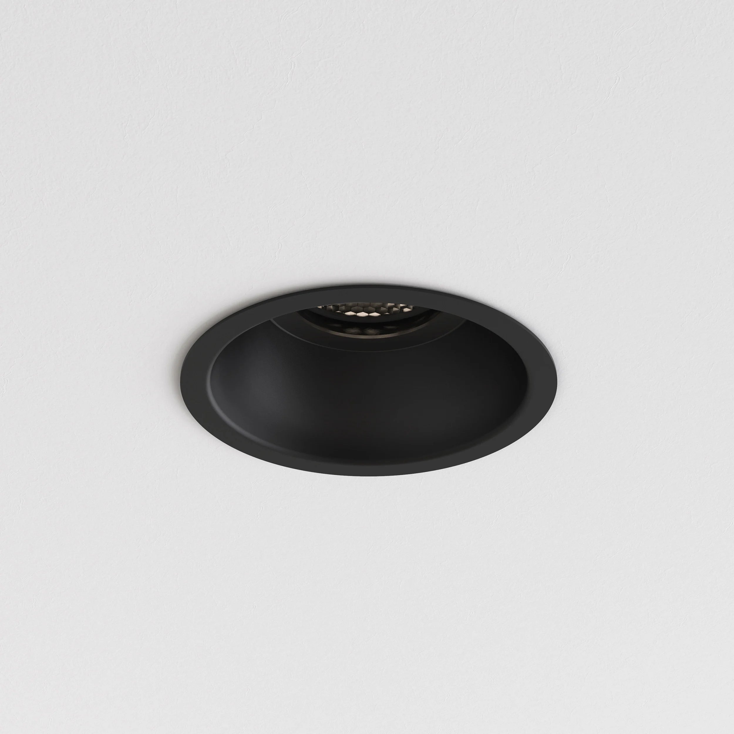 Minima Fixed IP65 Round/Square Downlight - Black/White