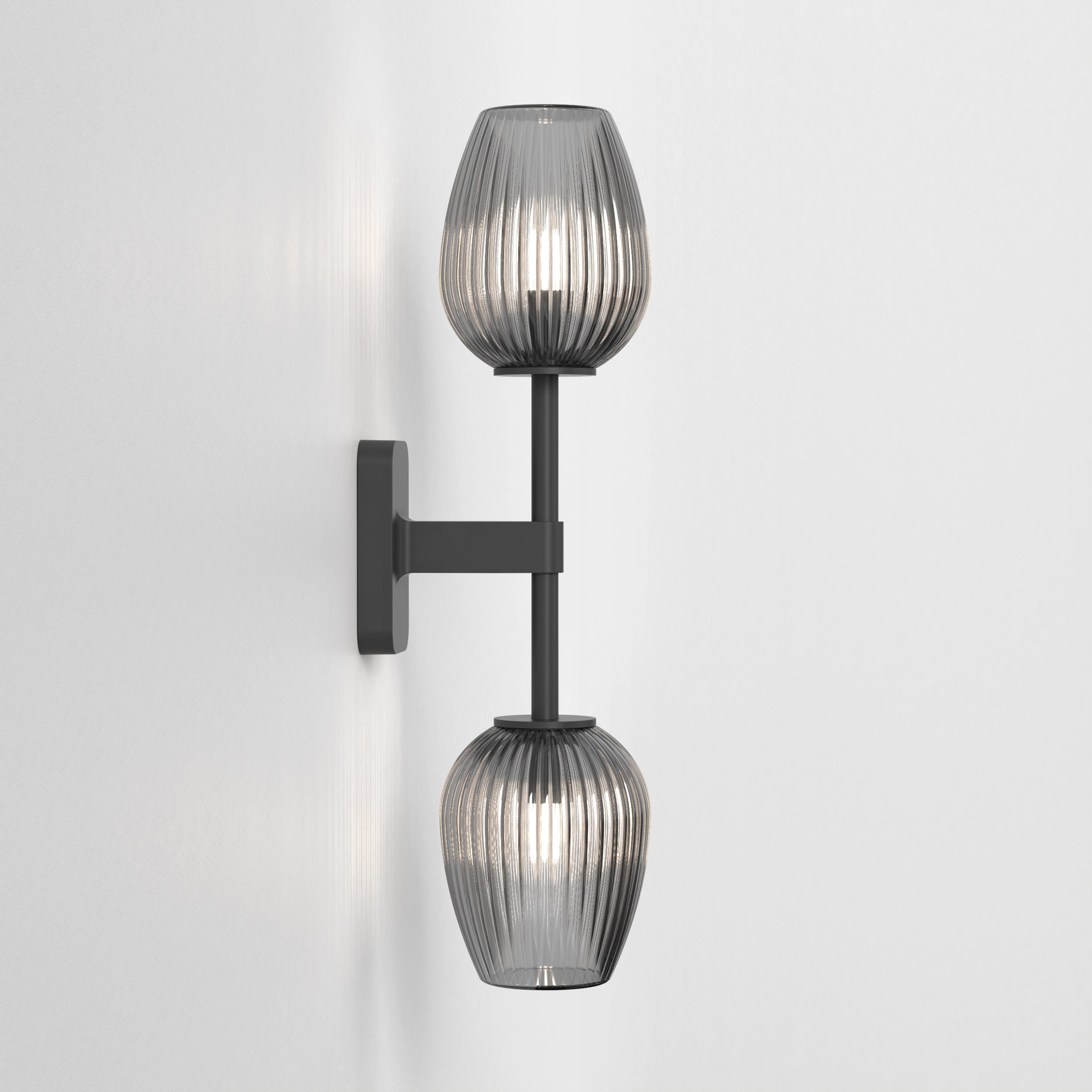 Tacoma Tulip Ribbed Glass