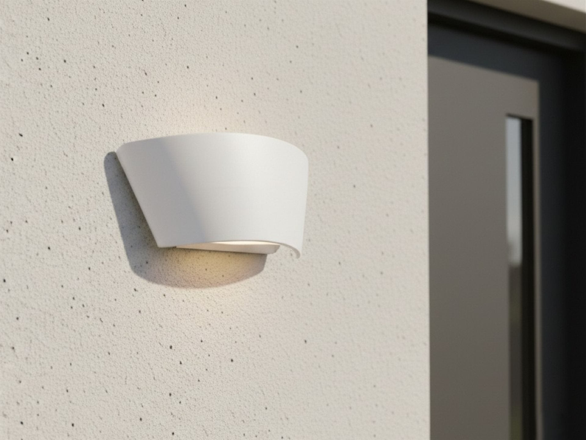 Ibiza LED Resin Wall Light- Black/ White Finish