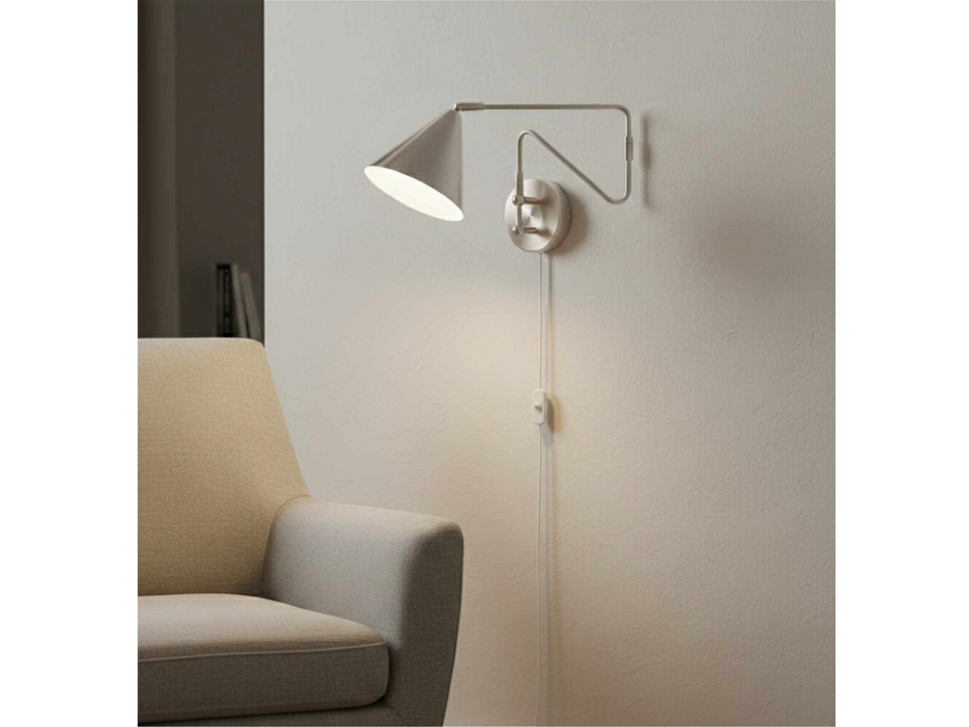 Plug-in Wall Light- Brushed Brass/ Brushed Steel