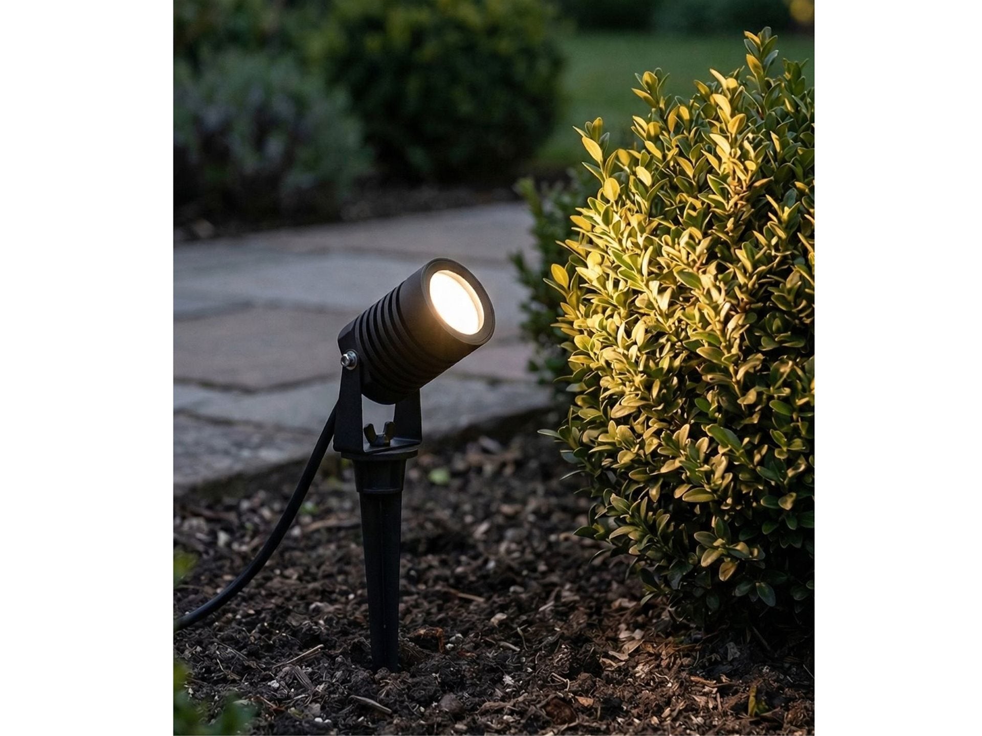 Veron LED Short/ Long Spike Spot Light