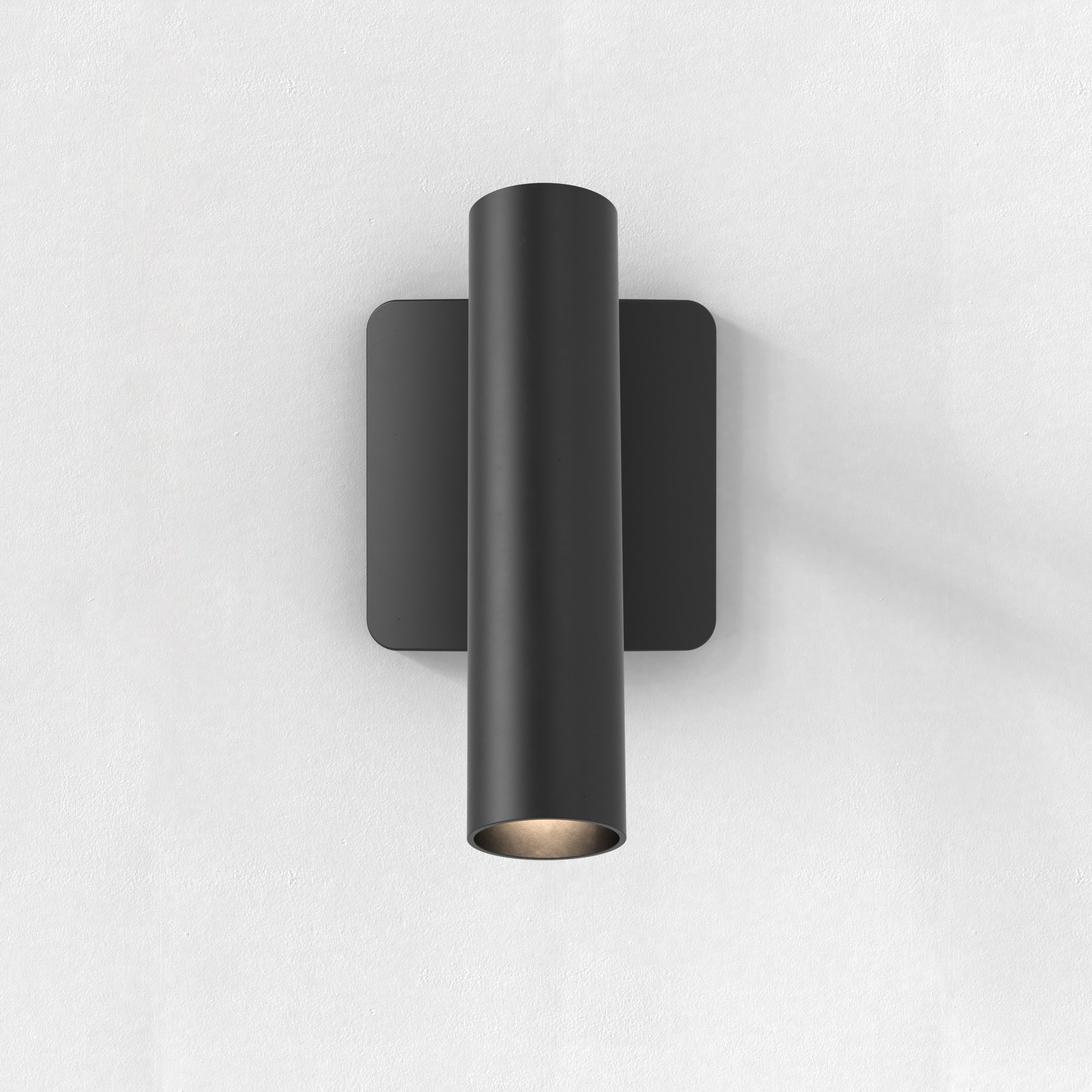 Leda Single Reading Light