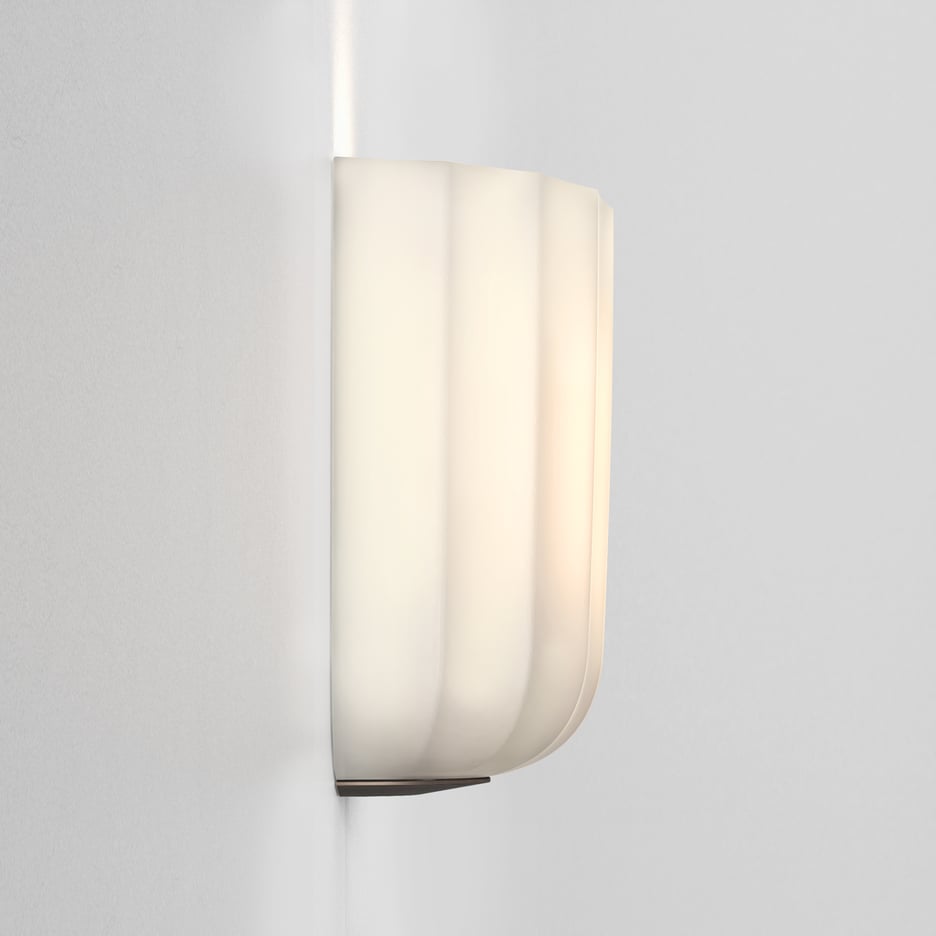 Veo Wall Light - Bronze / Matt Nickel