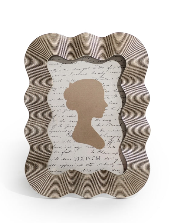 Silver Wave 4x6" Photo Frame - Christmas Gift