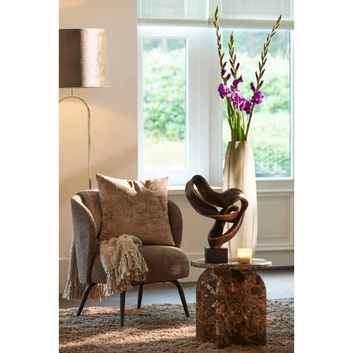 Dieyda grey/black chair