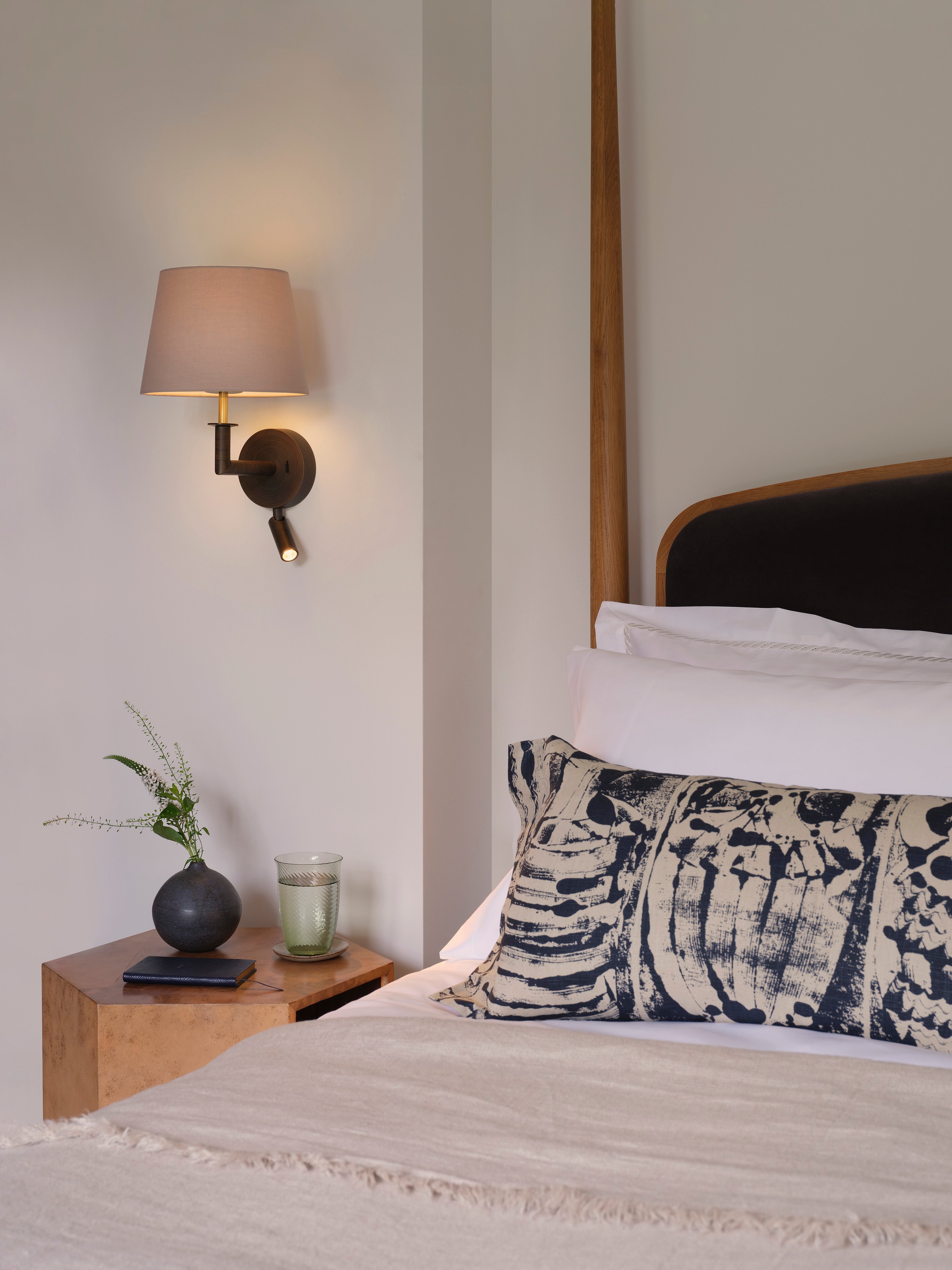 Club Reader Light - Fitting Only