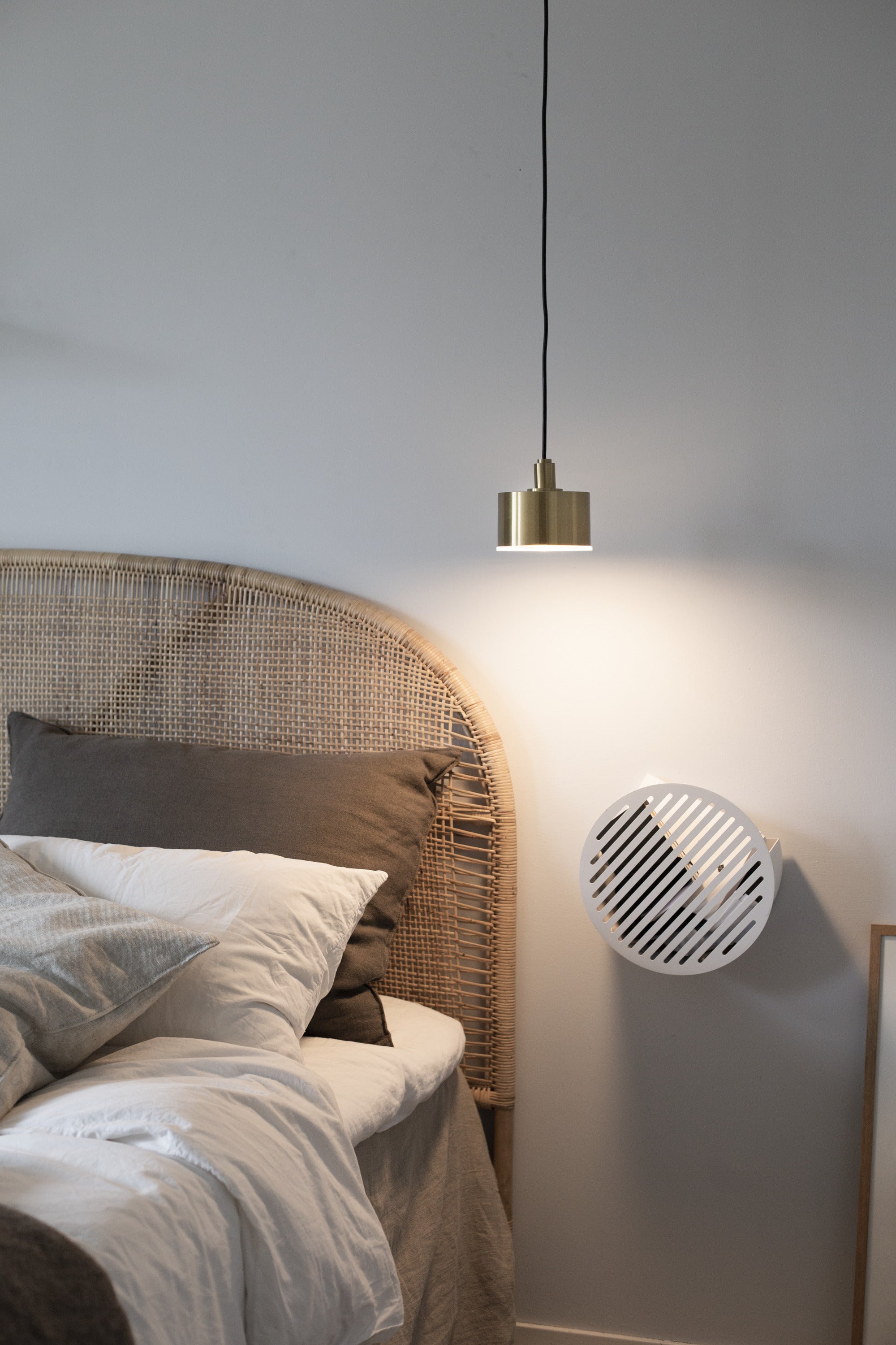 Nora 1Lt Pendant- Aged Brass/ Polished Nickel