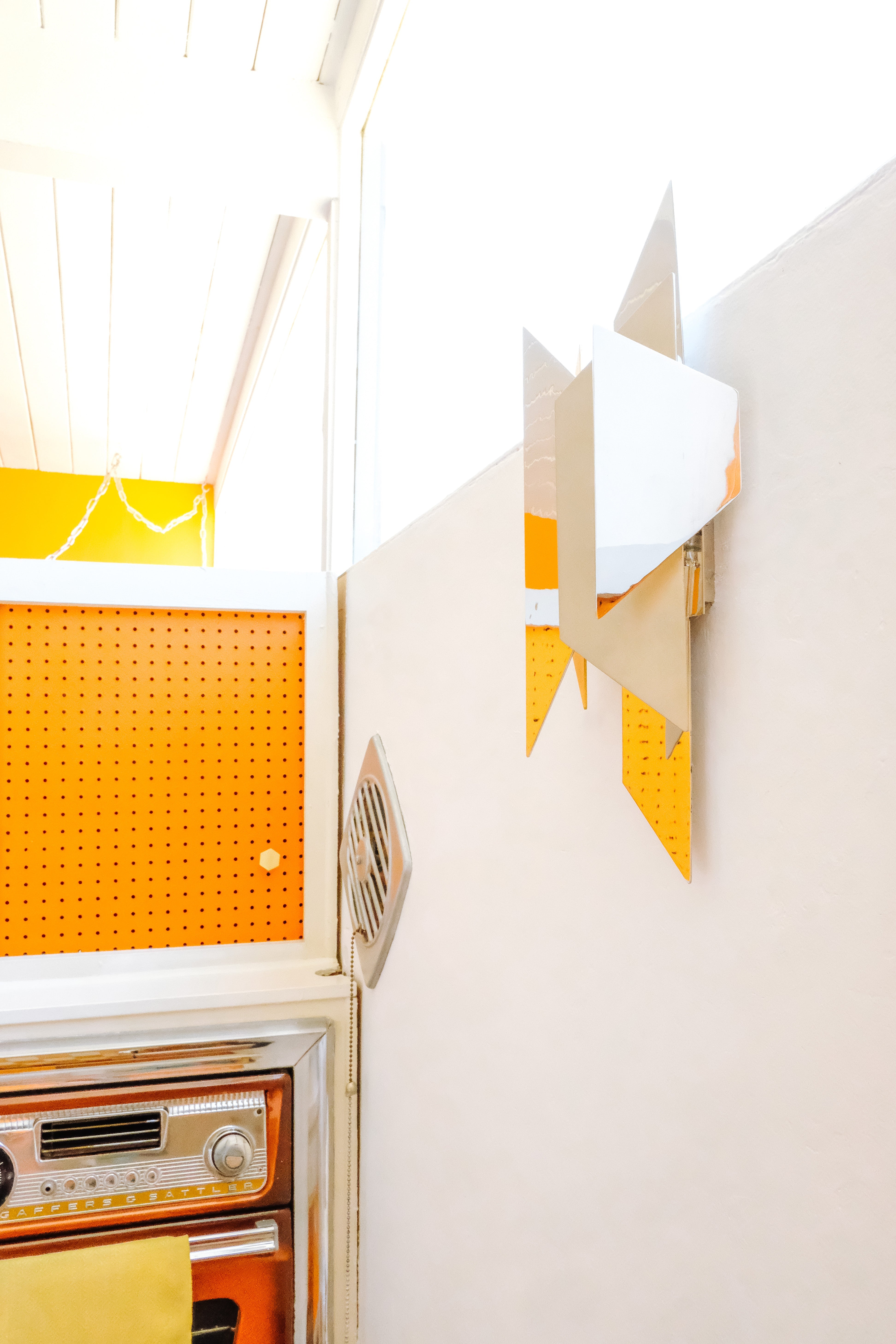 Modernist 1Lt Wall Sconce