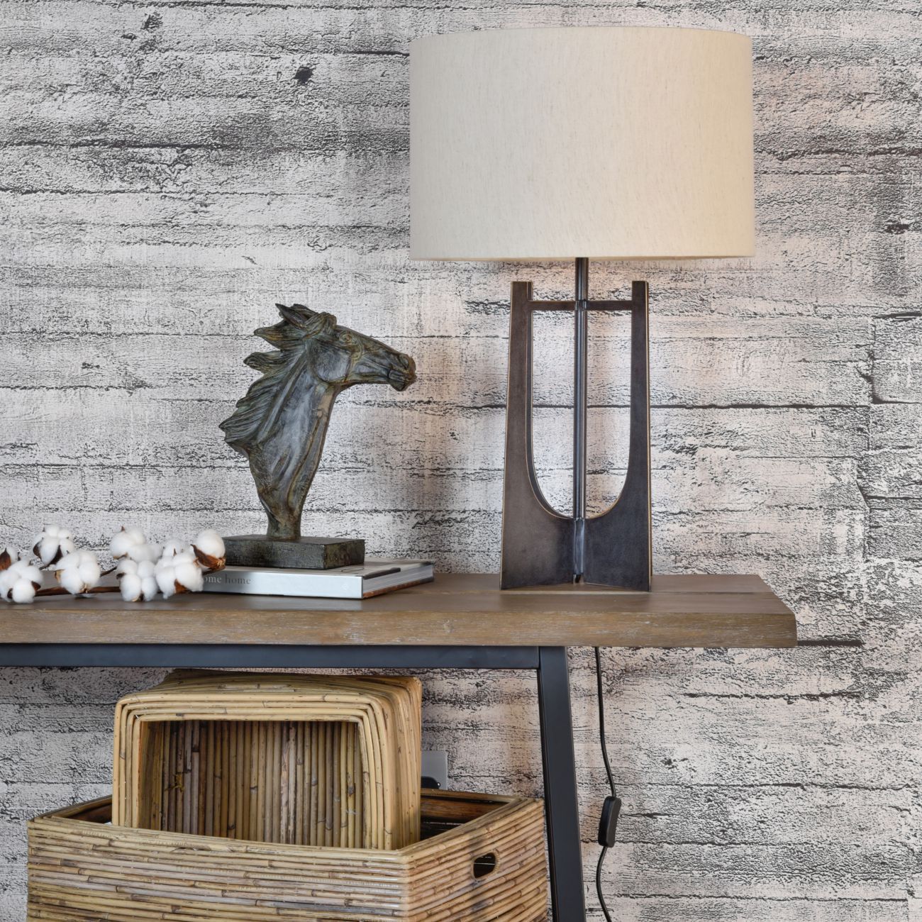 Glenthorpe Hammered Iron Table Lamp - Gilded Oak with Irish Linen Shade
