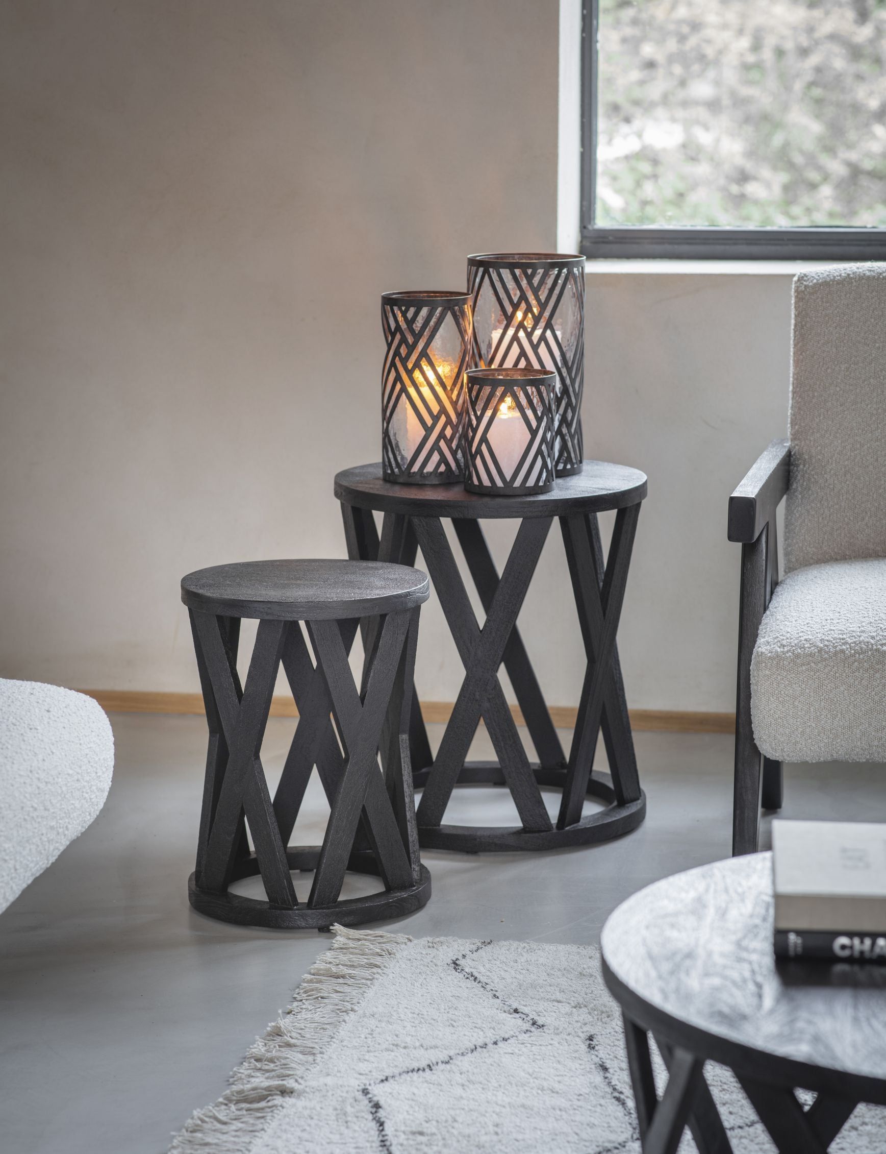 Cali Solid Wooden Set of 2 Nesting Side Tables in Black