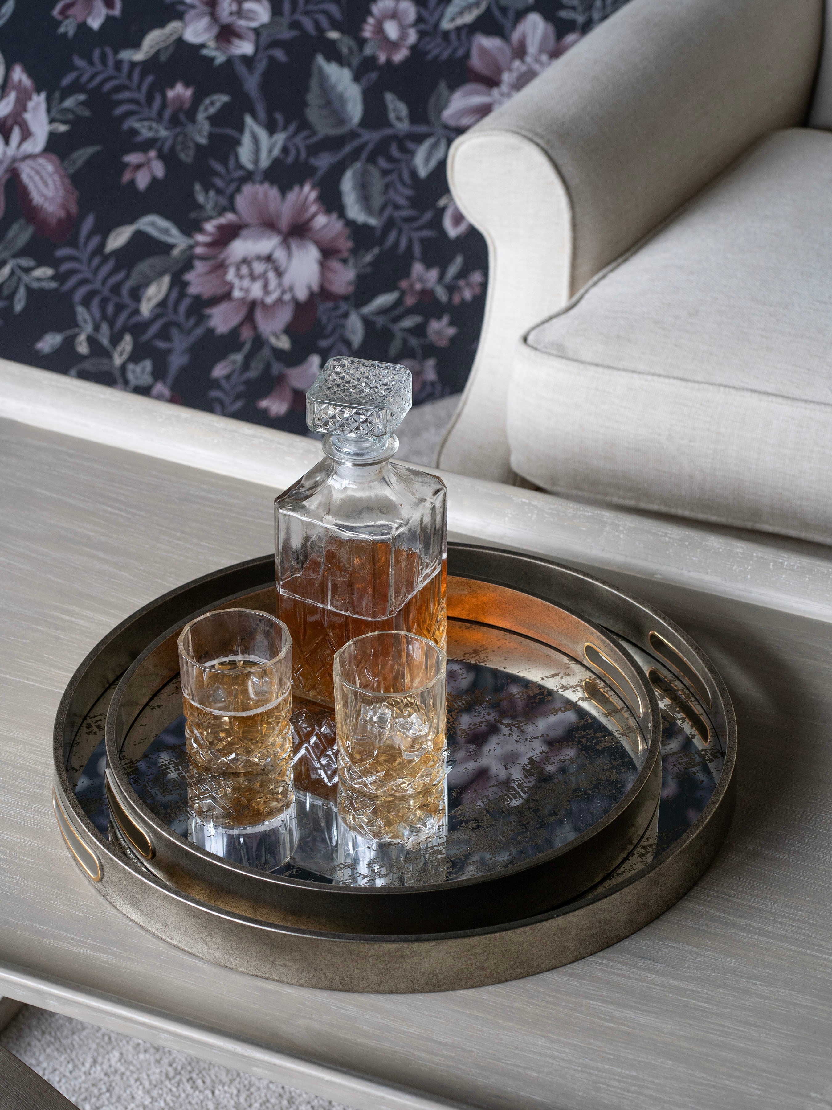 Silver Set of Two Whinfell Mirrored Trays