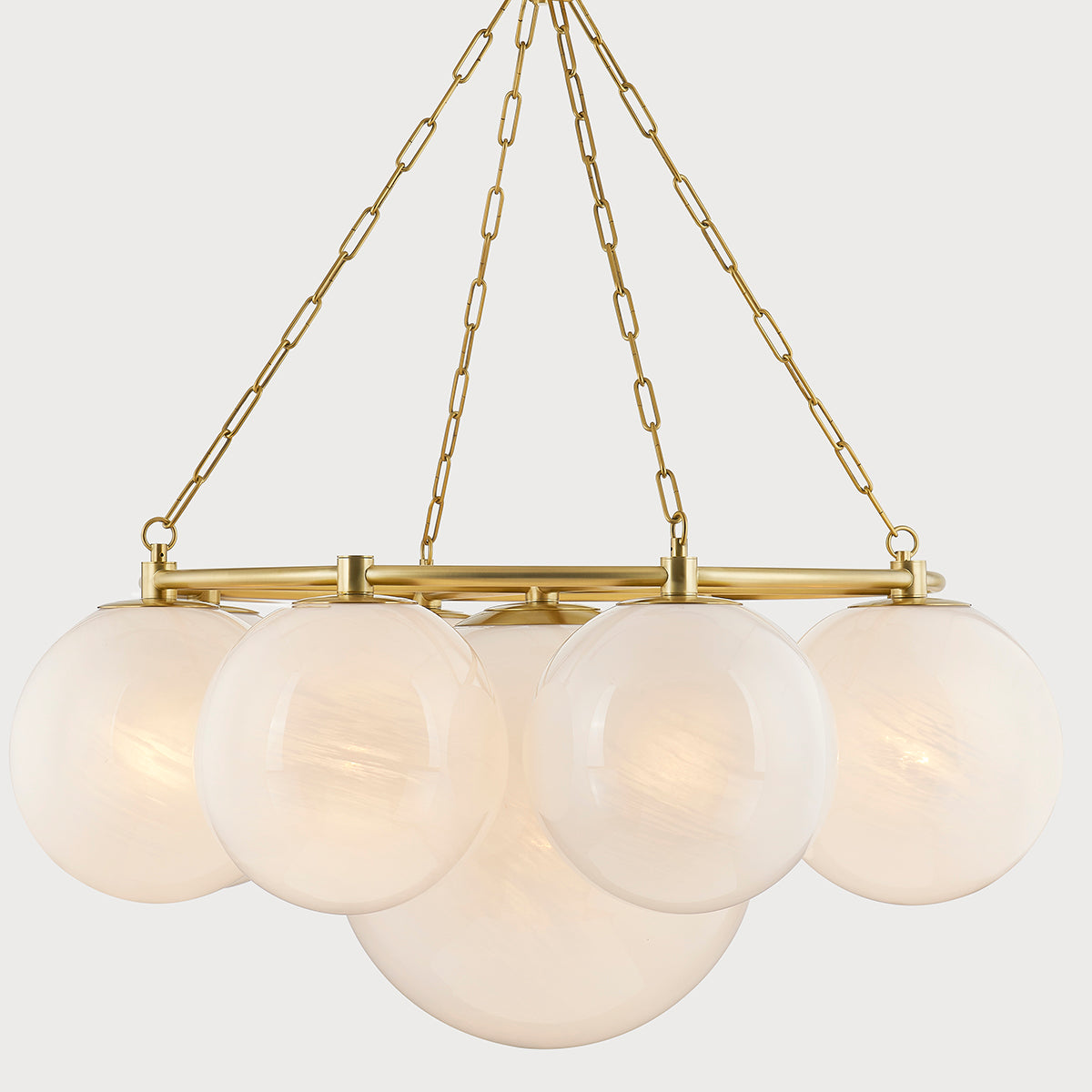 Thornwood 9Lt Chandelier - Aged Brass
