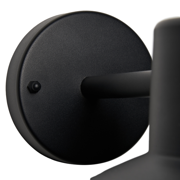 Chesil 1Lt Wall Lantern IP44 - Black