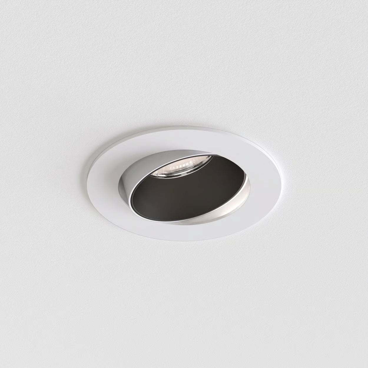 Decor PRO Adjustable Recessed Light - Fully Customizable