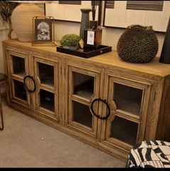 Rustic York Oak 4-Door Sideboard