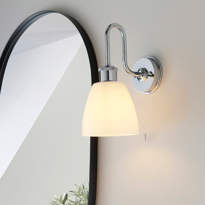 Catalyst 1Lt Bathroom Wall Light IP44 - Chrome