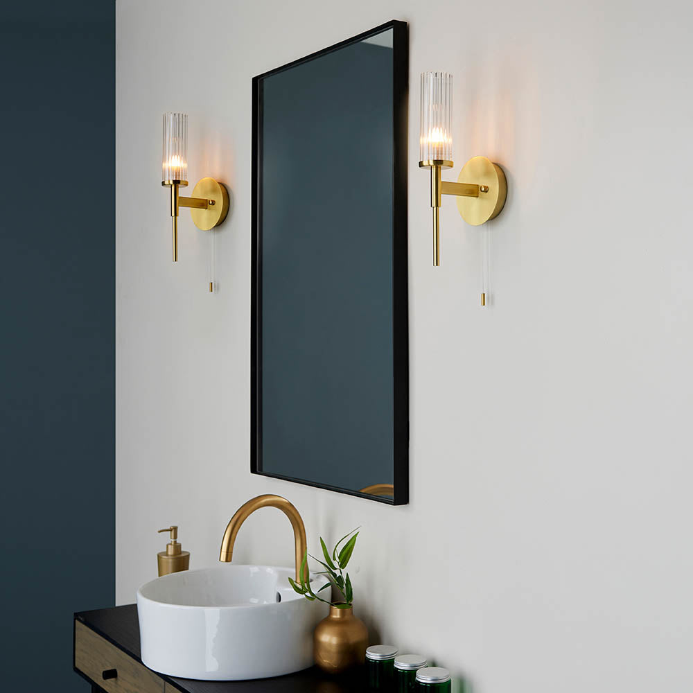 Dibella 1Lt Bathroom Wall Light IP44 - Satin Brass