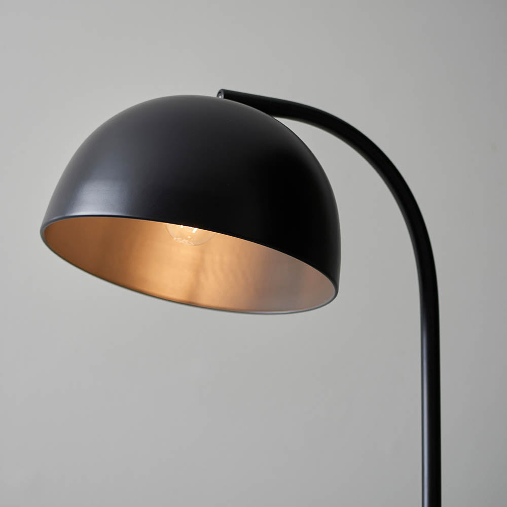 Saoph Floor Lamp - Matt Black Finish E27