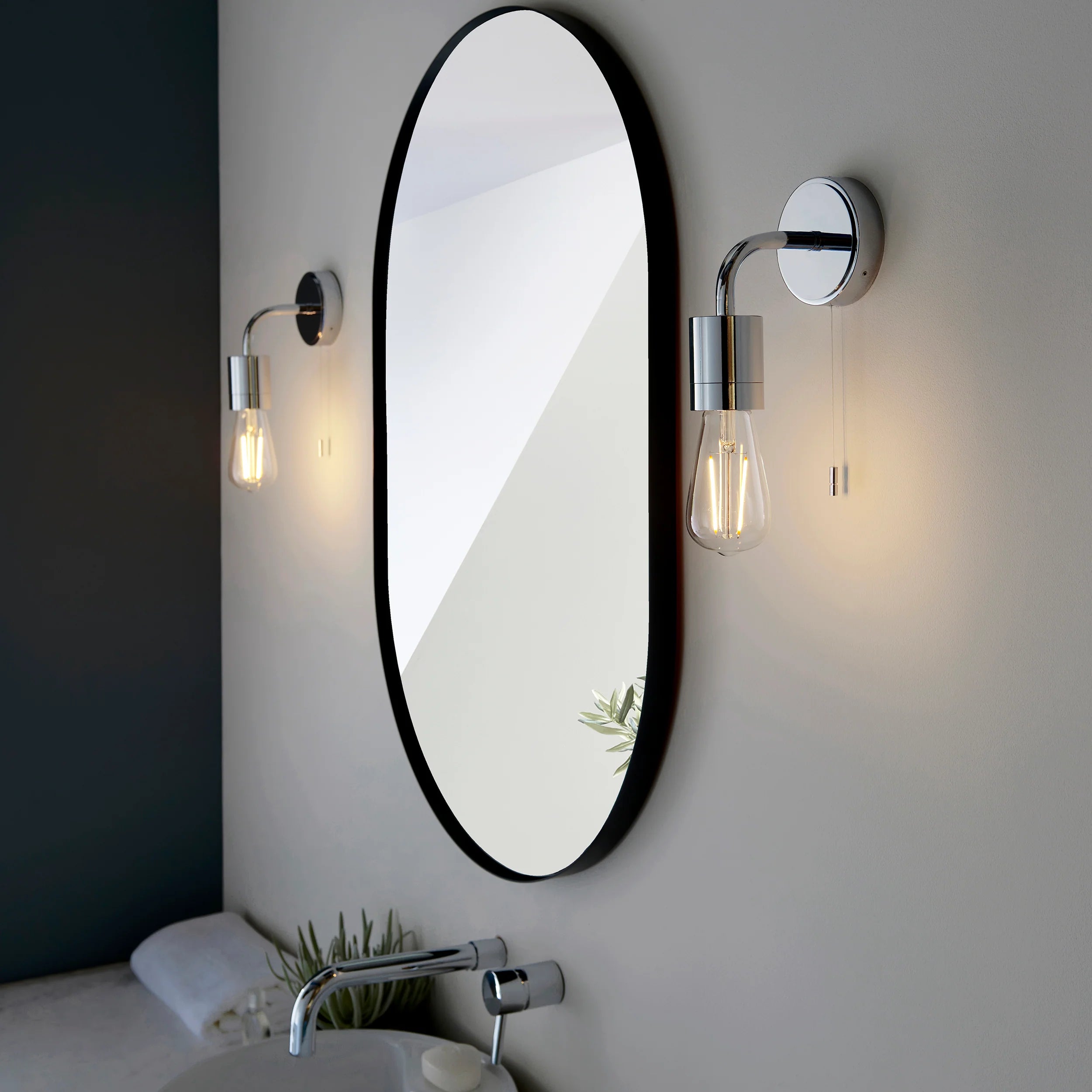 Arno 1Lt Bathroom Wall Light IP44 - Chrome