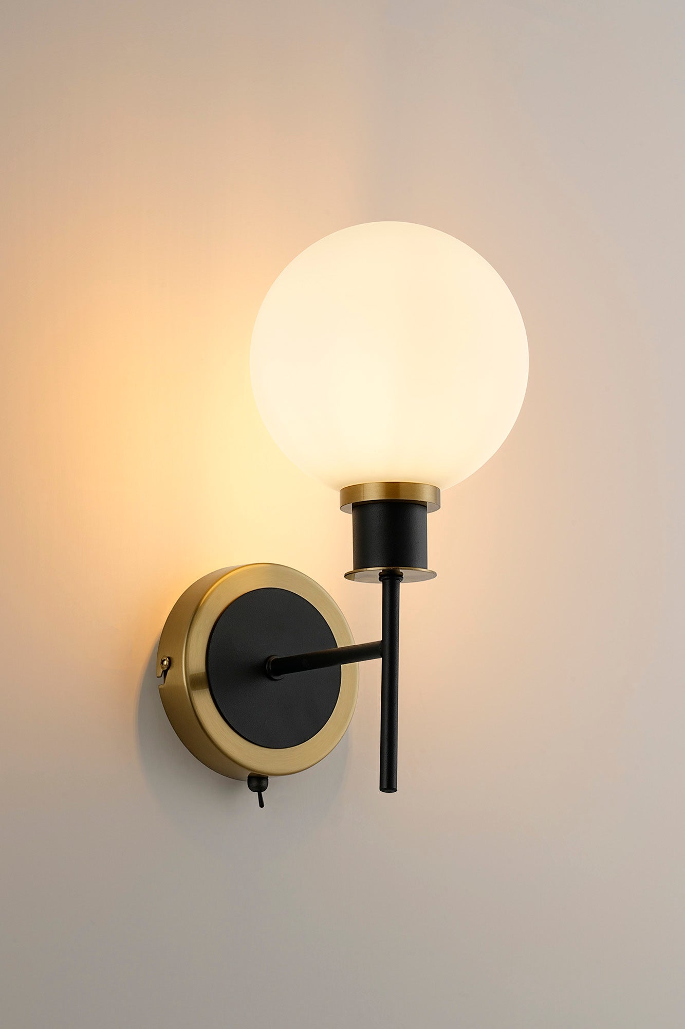 Cassie Brass Opal Smooth