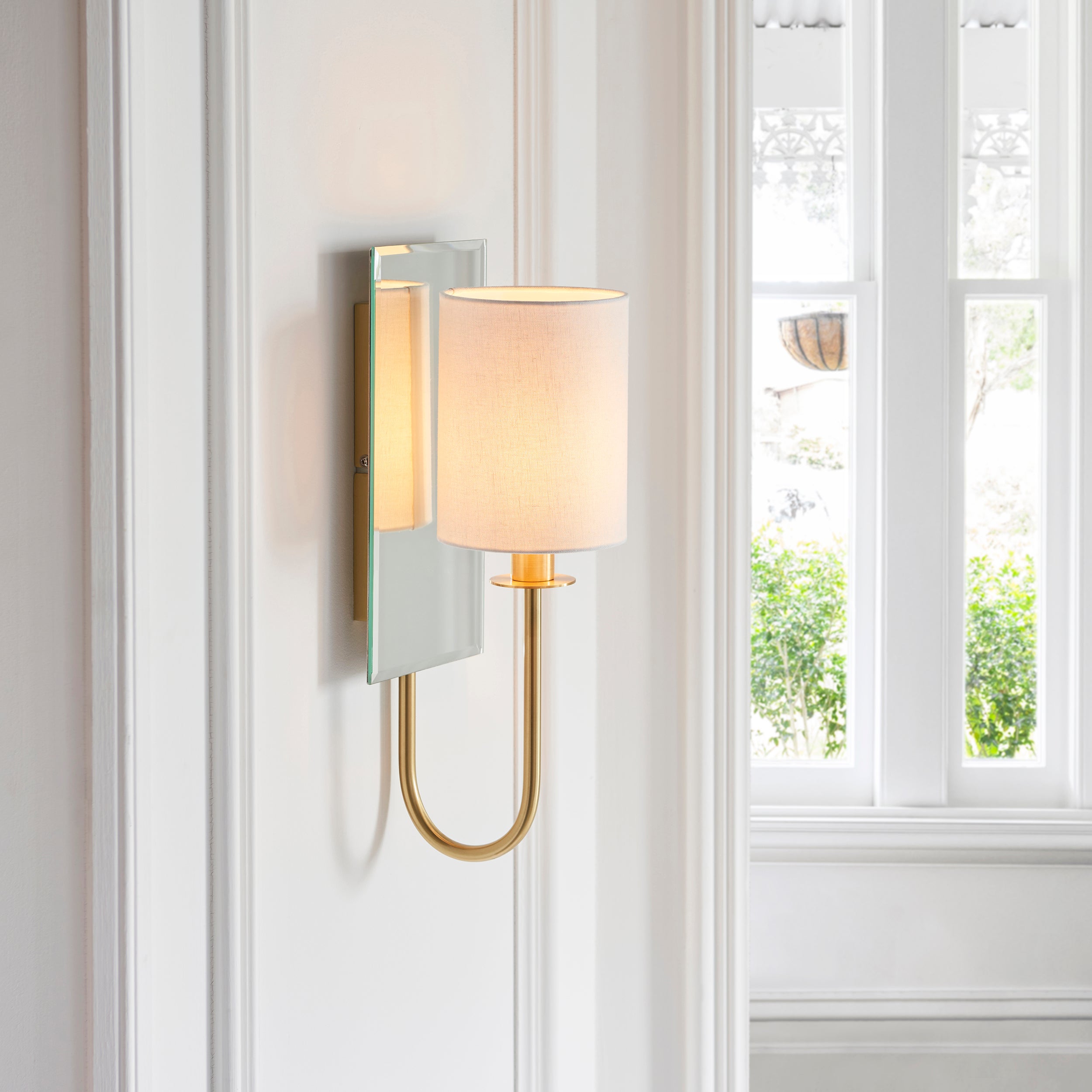 Sadie 1Lt Wall Light - Satin Brass / Bright Nickel