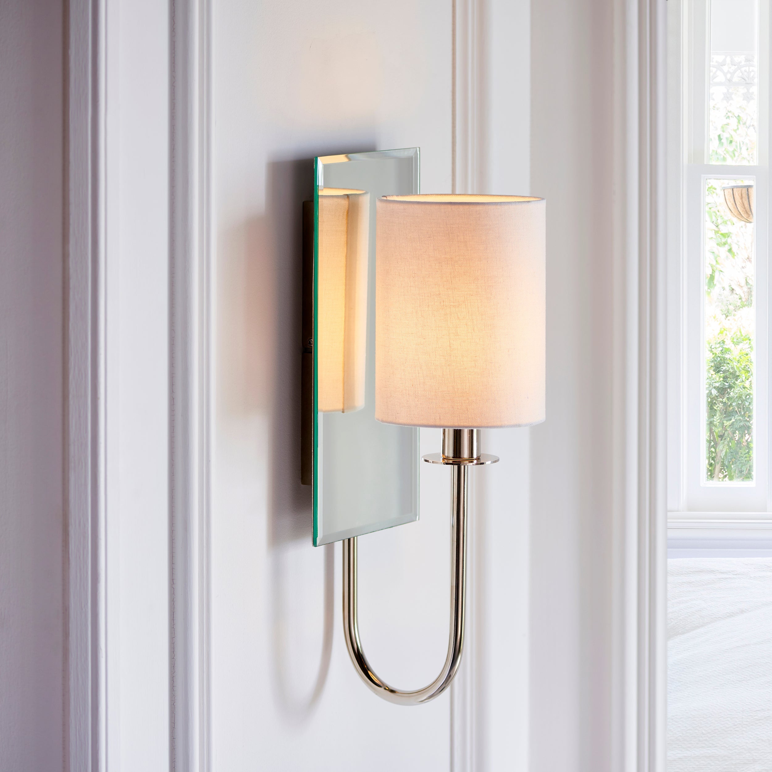 Sadie 1Lt Wall Light - Satin Brass / Bright Nickel