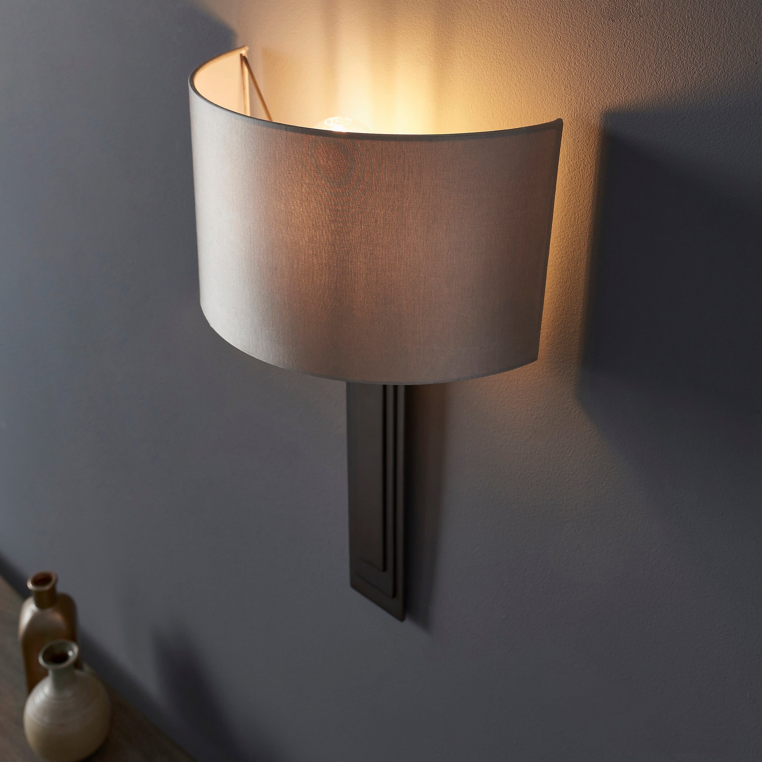 Blake Wall Light - Bronze / Antique Brass