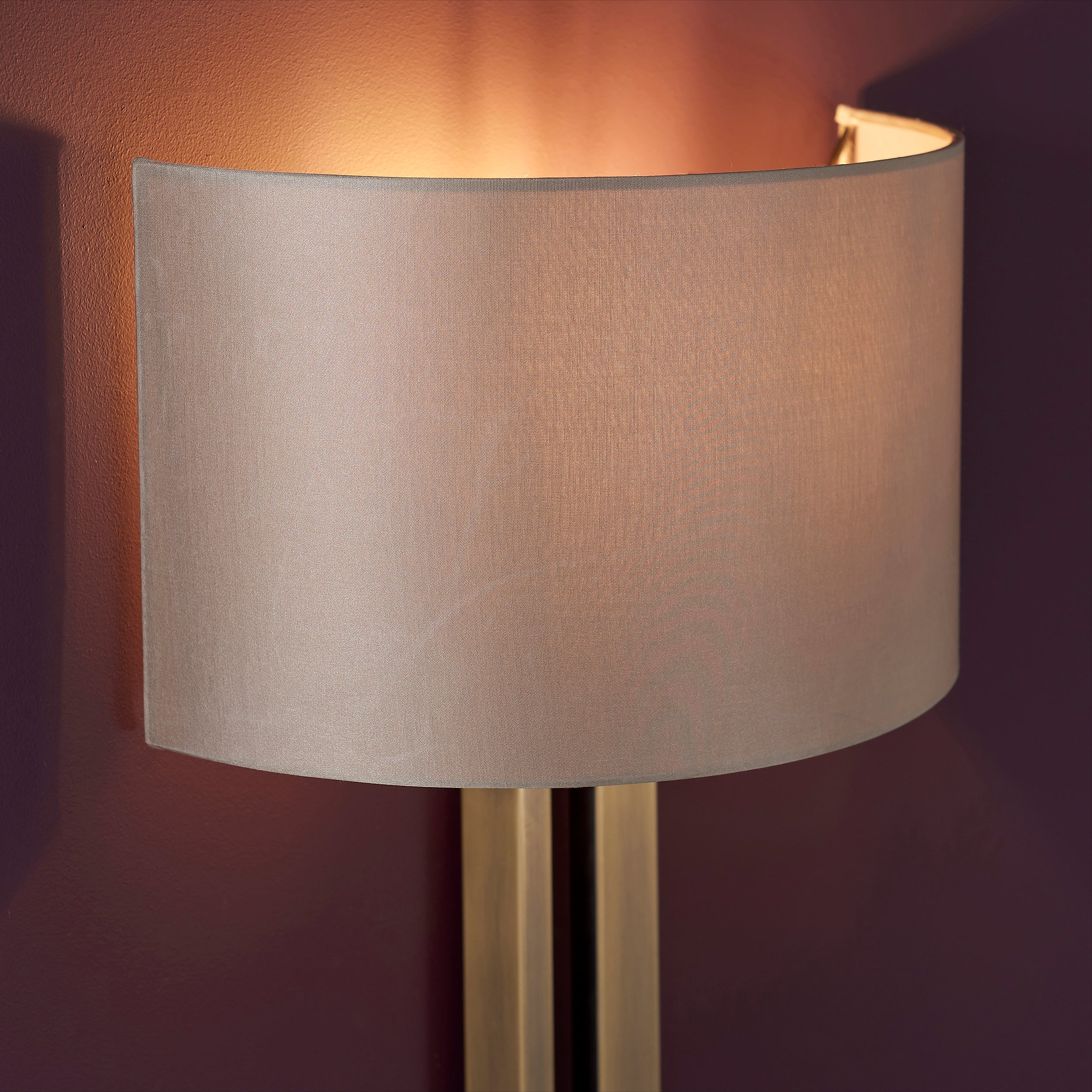 Blake Wall Light - Bronze / Antique Brass