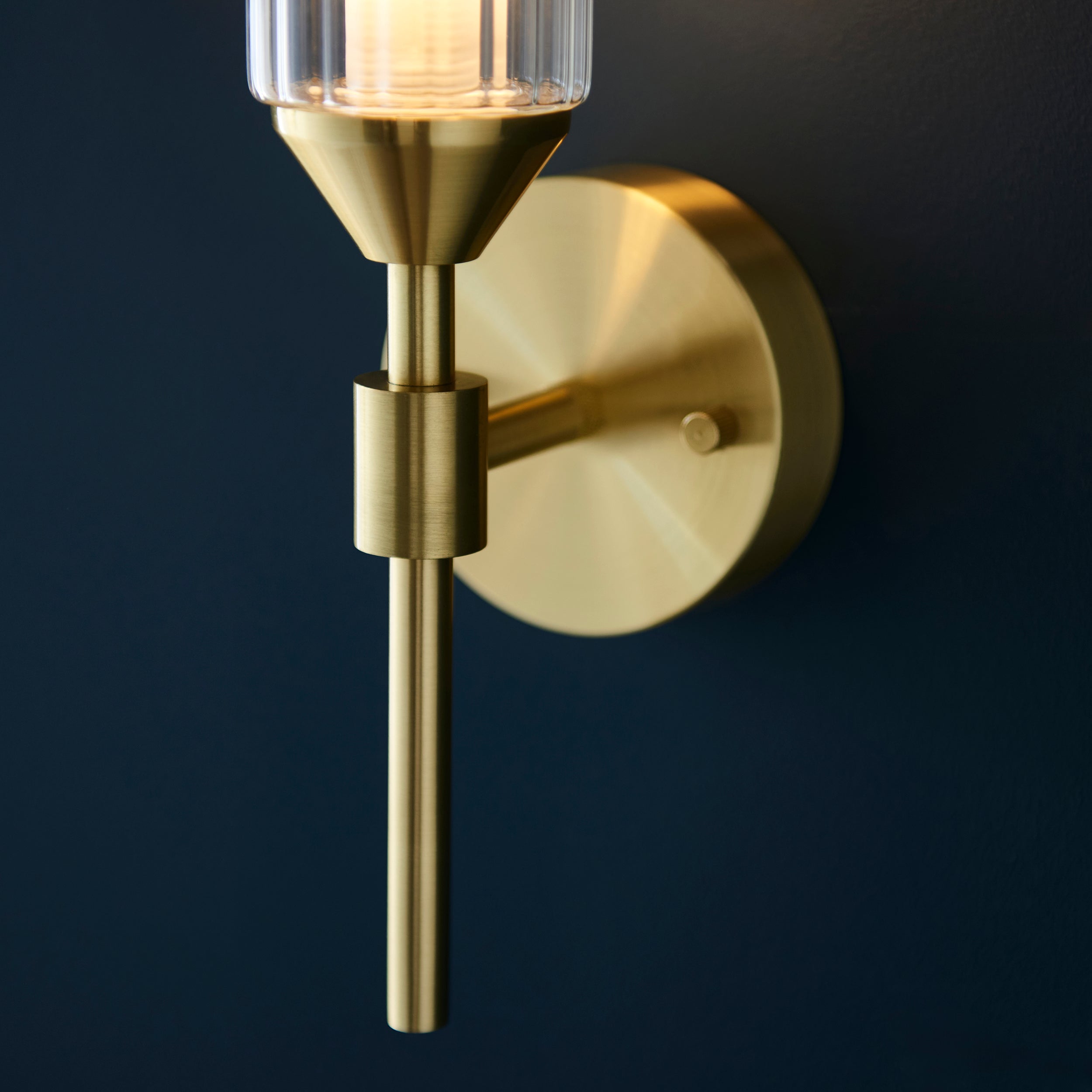 Hourglass Single Wall Light - Satin Brass