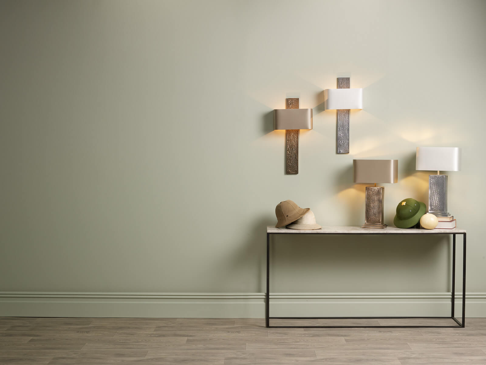 Croc Table Lamp Comes With Bespoke Shade E27