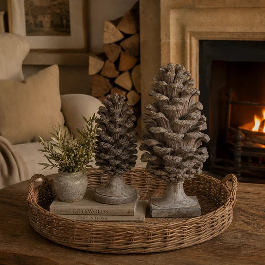 Pine Cone Décor Large