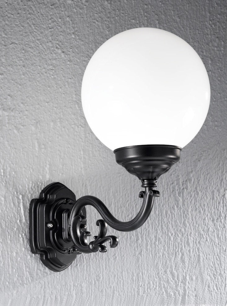 Rolento Outdoor Small/Large Wall Light IP43 - Matt Black