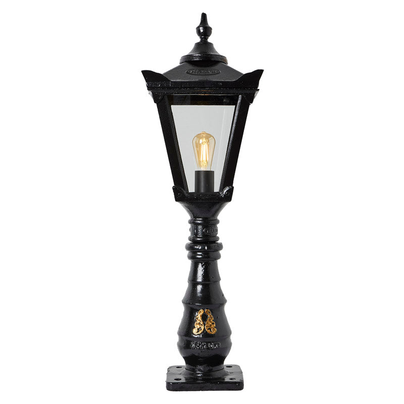 Hopetown 1.1m Pedestal Light - Cast Iron