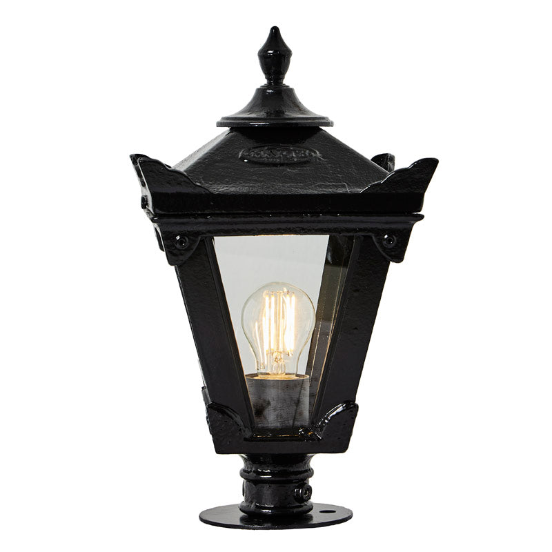 Gembrook 1Lt Flat Pier Lamp - Cast Iron