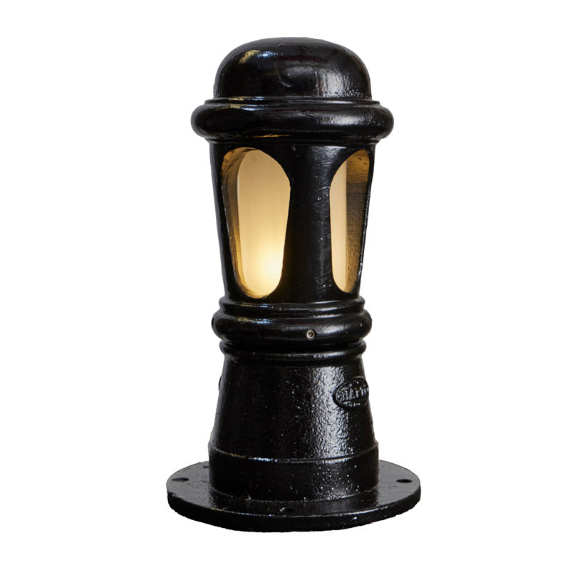 Lismore 1Lt  Bollard - Cast Iron