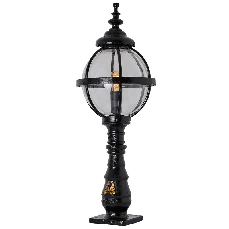 Skylark 1Lt Pedestal Light - Cast Iron