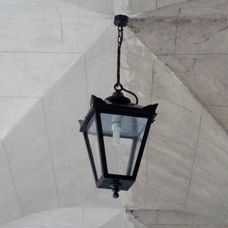 Kennington Outdoor Lantern - Cast Iron