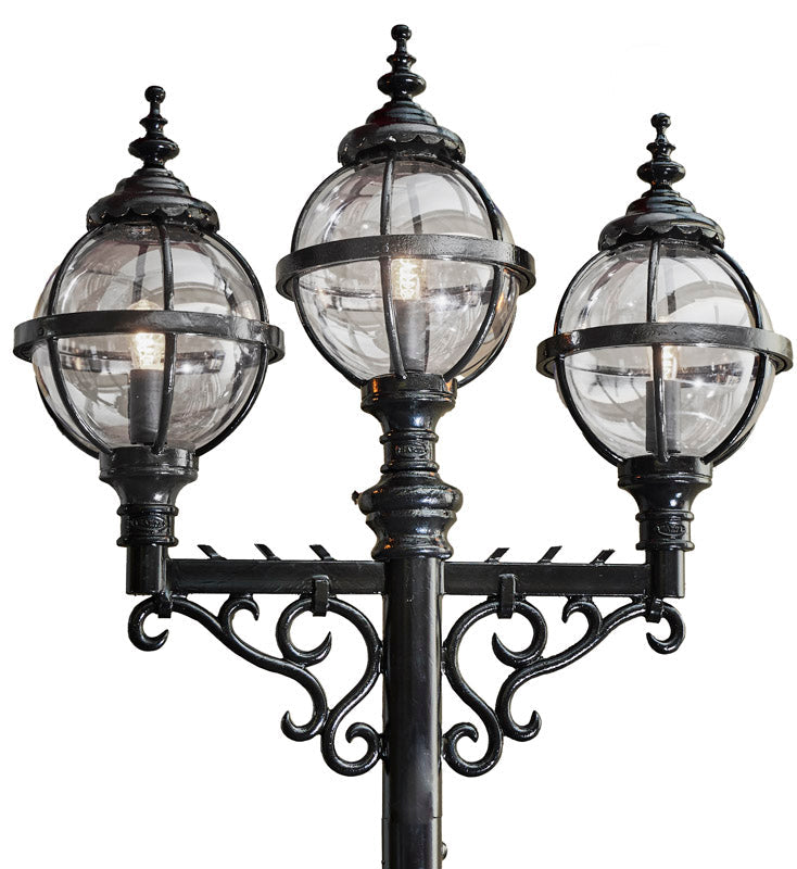 Springvale 2/3Lt Lamp Post - Cast Iron