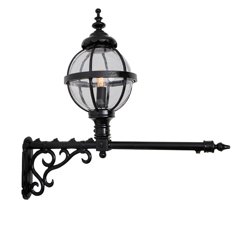 Hazelwood 1Lt Wall Lamp - Cast Iron