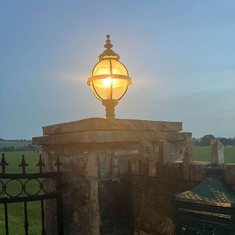 Flemington Small/Large Pier Light - Cast Iron