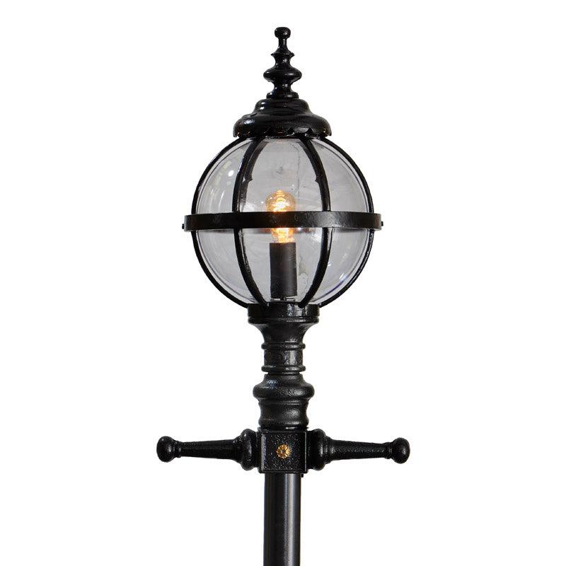 Lancefield 1Lt Lamp Post - Cast Iron