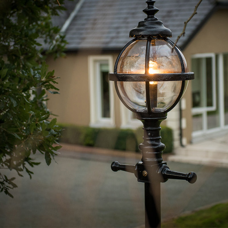 Lancefield 1Lt Lamp Post - Cast Iron