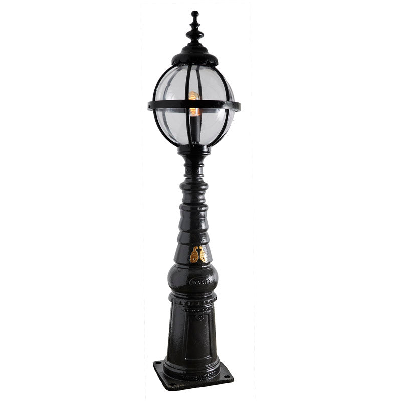 Laburnum 1Lt Bollard - Cast Iron